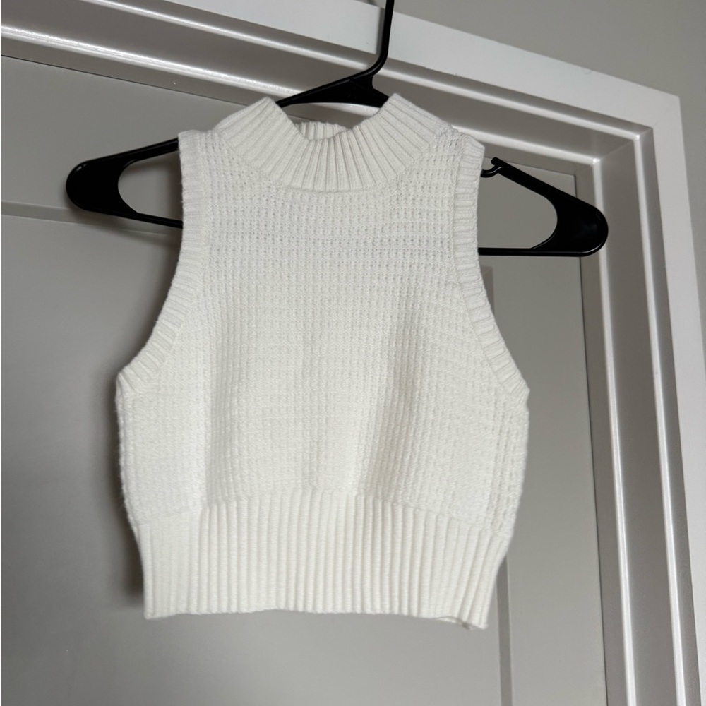 Storia Ivory Knit Sleeveless Top